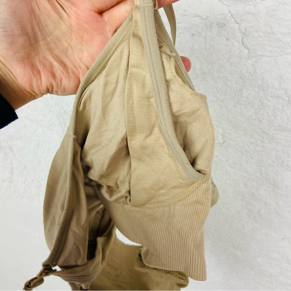 HOFISH nude stretch comfy adjustable, open front nursing bra size large - Picture 10 of 15